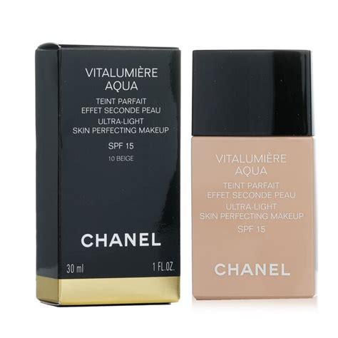 chanel vitalumiere aqua skin perfecting makeup отзывы|Chanel vitalumière aqua watery formula.